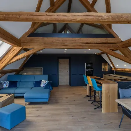 Lorenz - D Exception & Balneo Nyaraló *